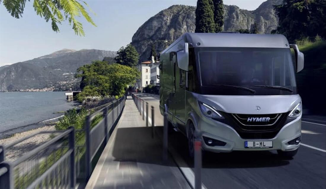 classe B master Line hymer sur la route