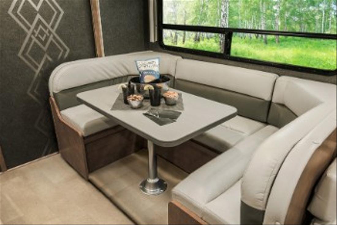 lit dinette fermé de camping car