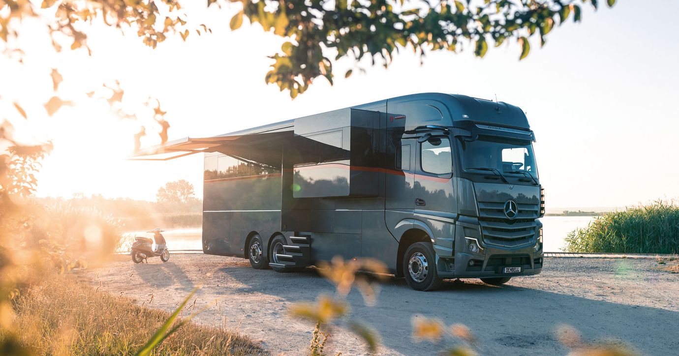 Dembell : le camping-car qui emmène aussi votre voiture