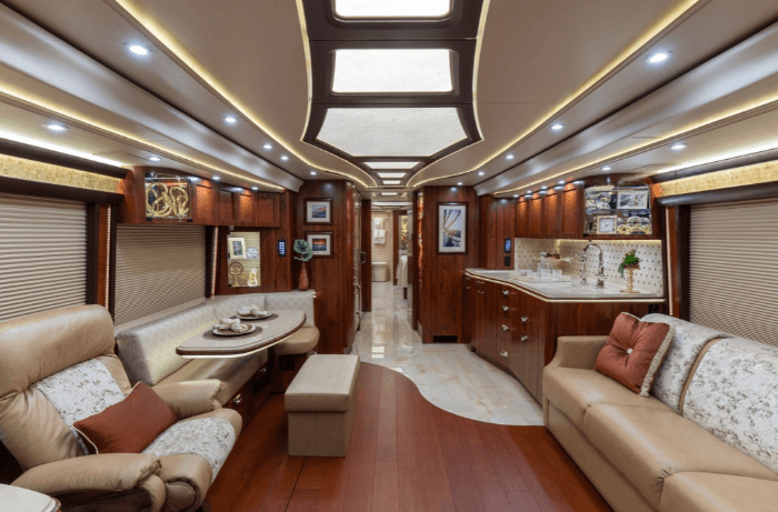 marathon coach camping car de luxe sur mesure