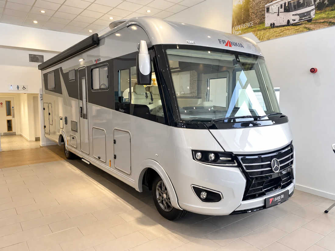 Frankia Platin I 8400 QD 2026 sur base Mercedes-Benz Sprinter