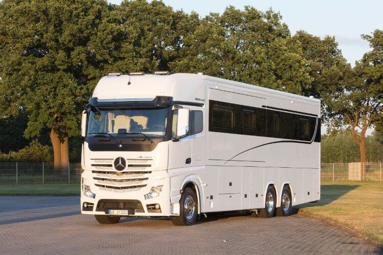 Camping-car de luxe Mercedes : six références à comparer