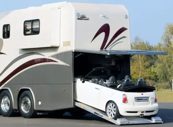 camping-car de luxe avec garage